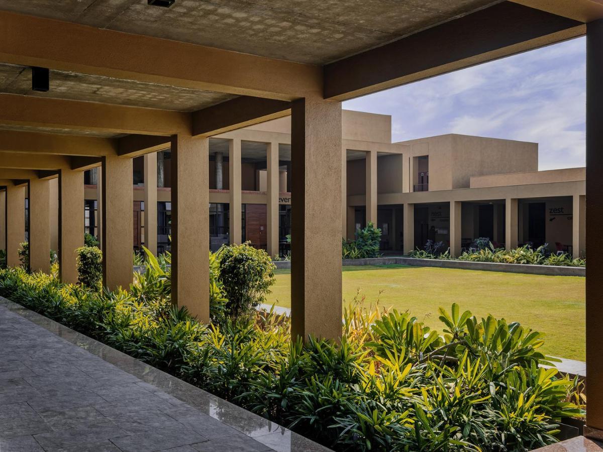 Hotel Mayur Express Sangamner 外观 照片